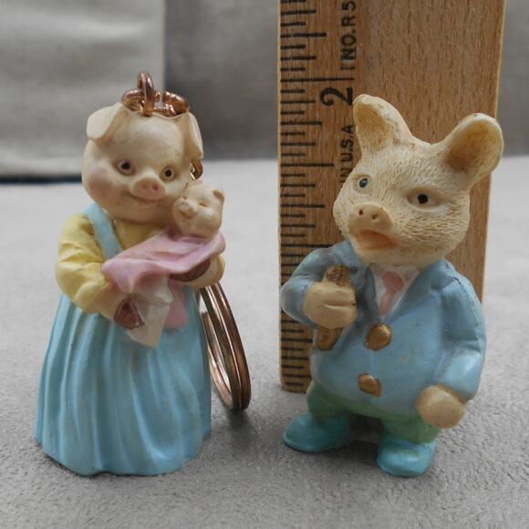 Miniature Anthropomorphic Pig Figures: Mama w/Baby (JC 1991), Dad w/Phone - Picture 2 of 8